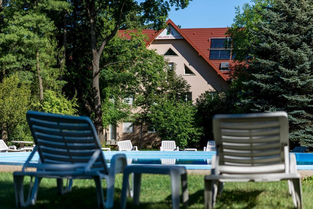 Wellness Hotel Szindbad Balatonszárszó Exteriér fotografie