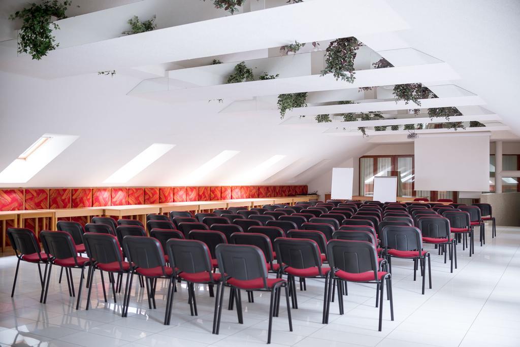 Wellness Hotel Szindbad Balatonszárszó Exteriér fotografie