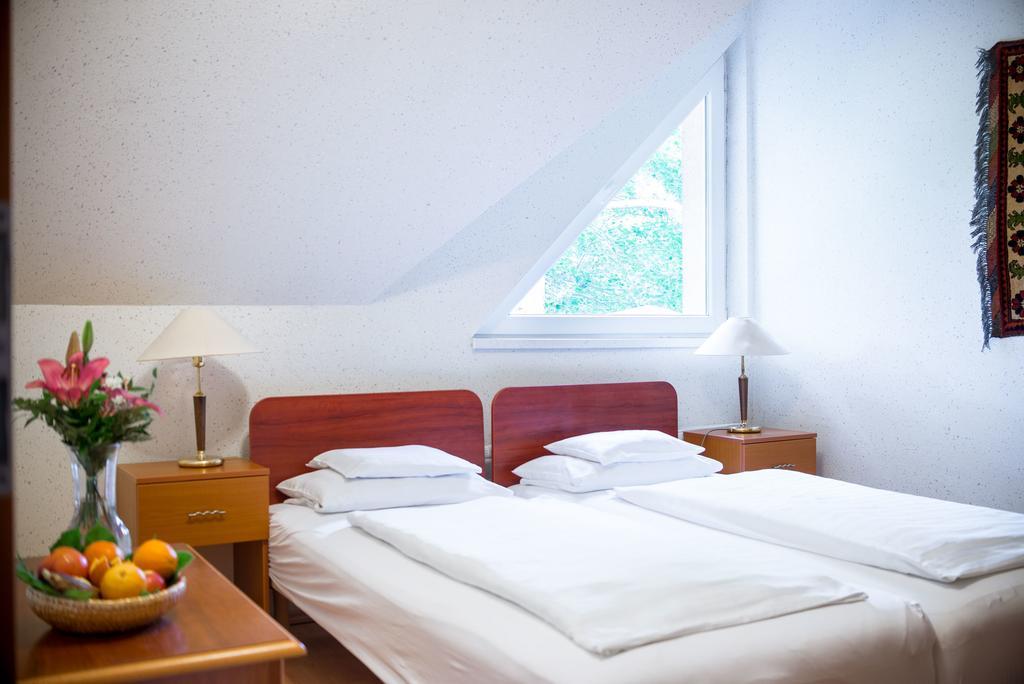 Wellness Hotel Szindbad Balatonszárszó Exteriér fotografie